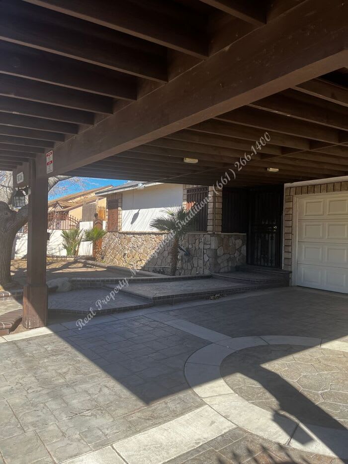 38326 16th Street East