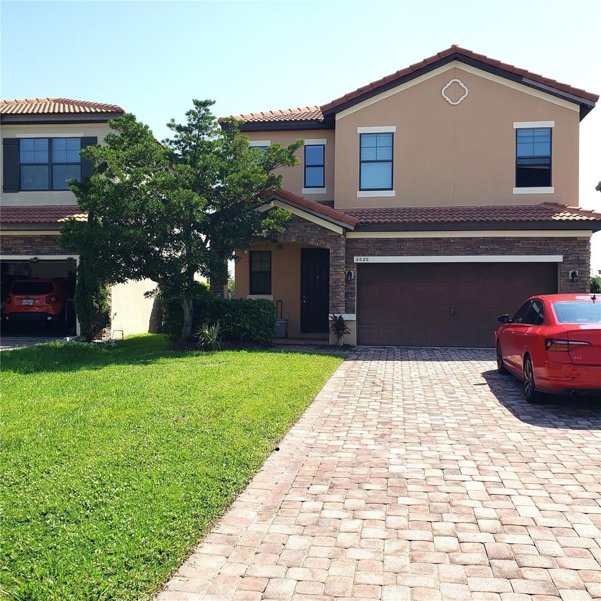 2020 LEATHER FERN DRIVE