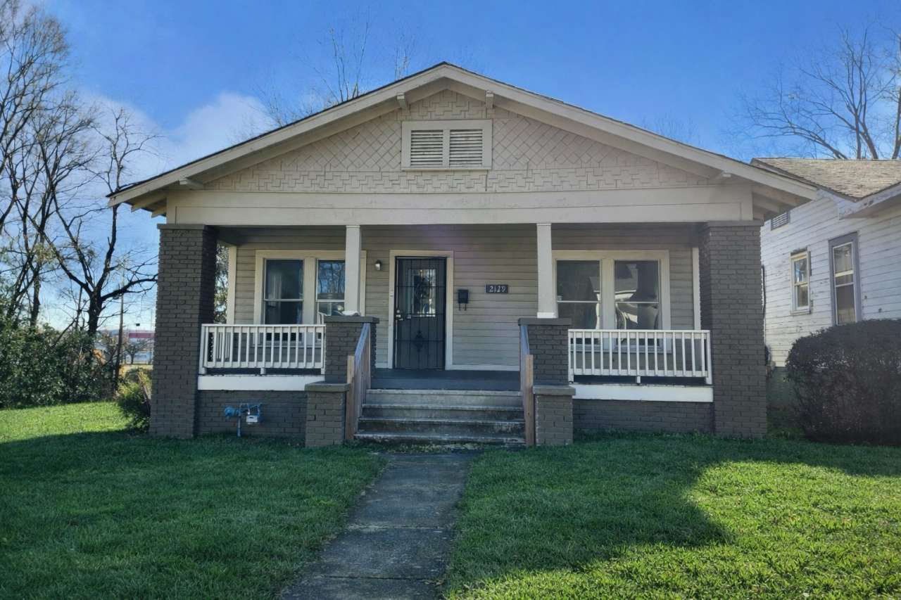 2129 30th Avenue North