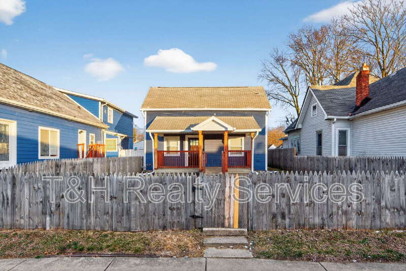 401 Trowbridge Street