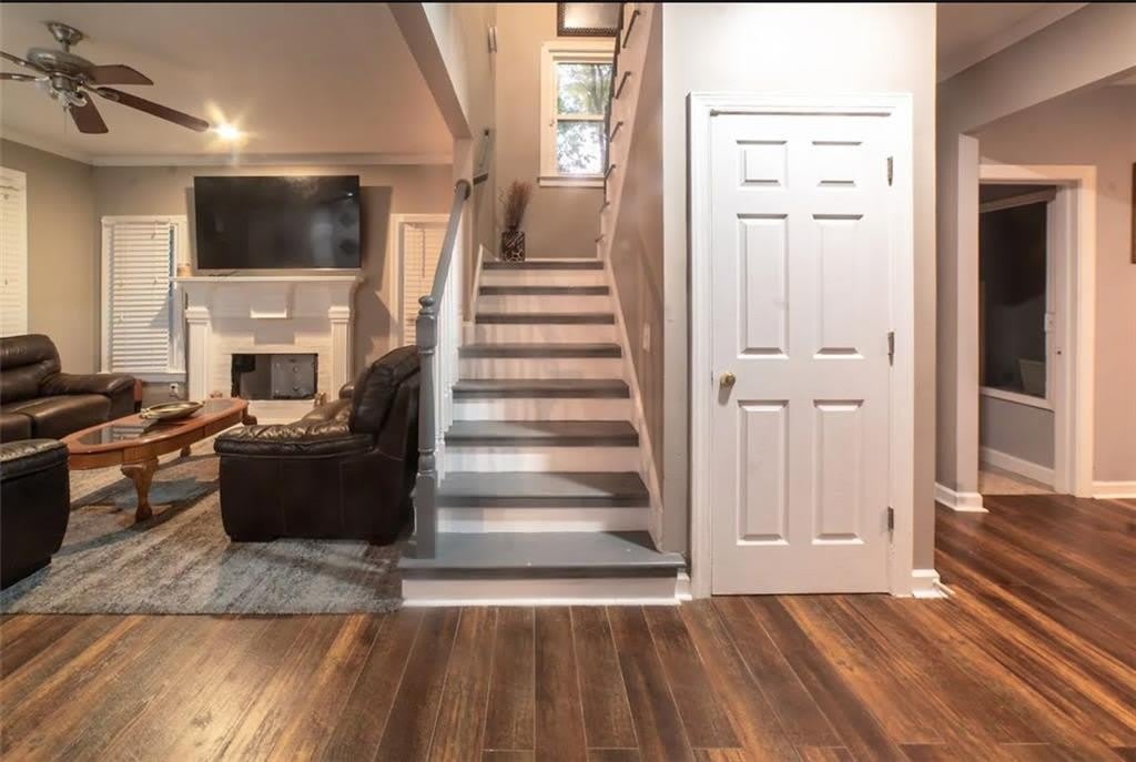 359 PAINES Avenue NW