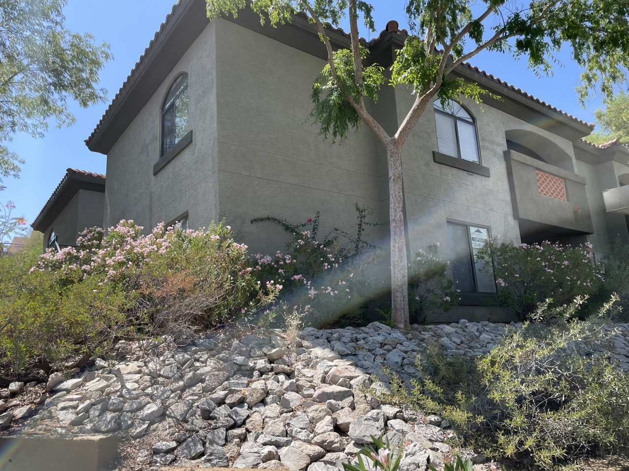 5751 N Kolb Rd Unit 20102