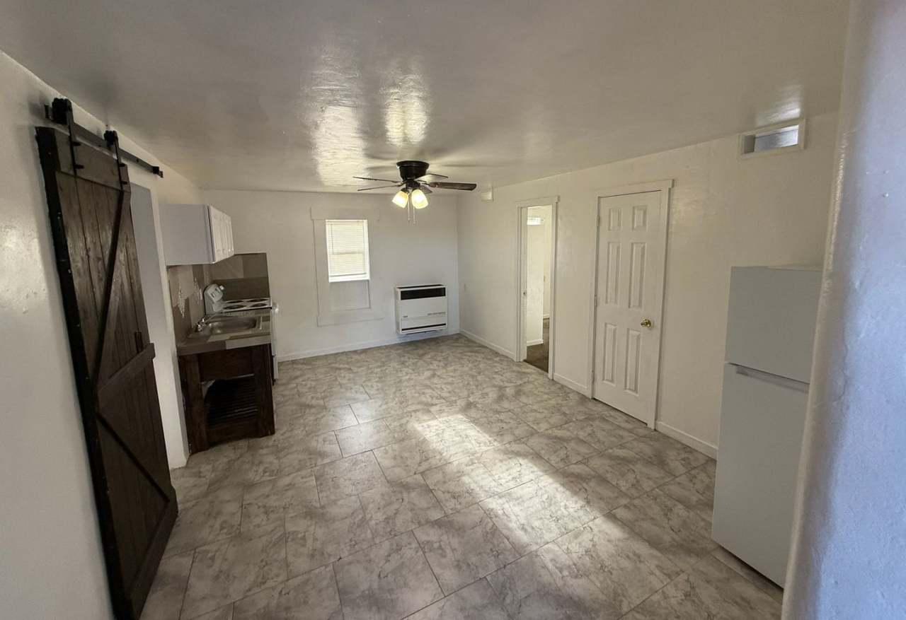 2 Bedroom / 1 Bathroom Apartment in Madras Oregon