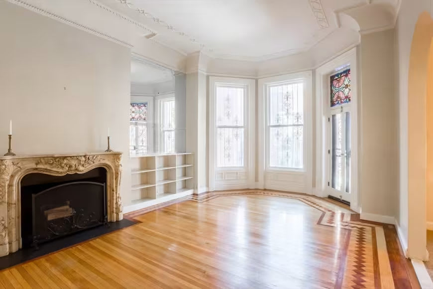 327 Commonwealth Ave.