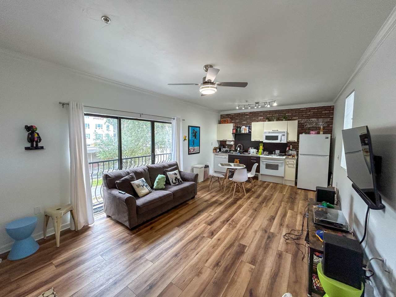 Lofts at West University #201