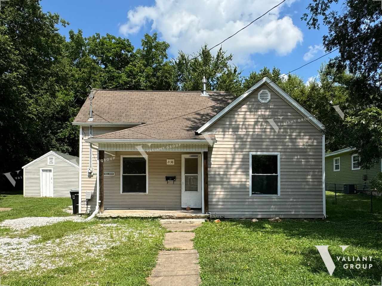 Historic 2 Bedroom, 1.5 Bathroom Home in Northside Springfield