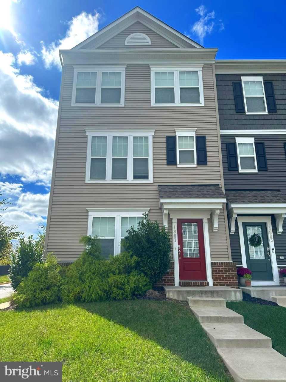 1801 SAG HARBOR Lane