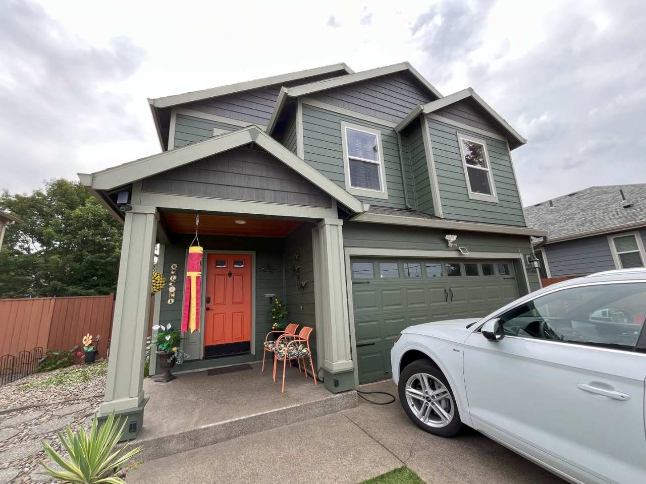 Modern 4-Bedroom Home with Stylish Coffee Bar  Outdoor Pergola Retreat