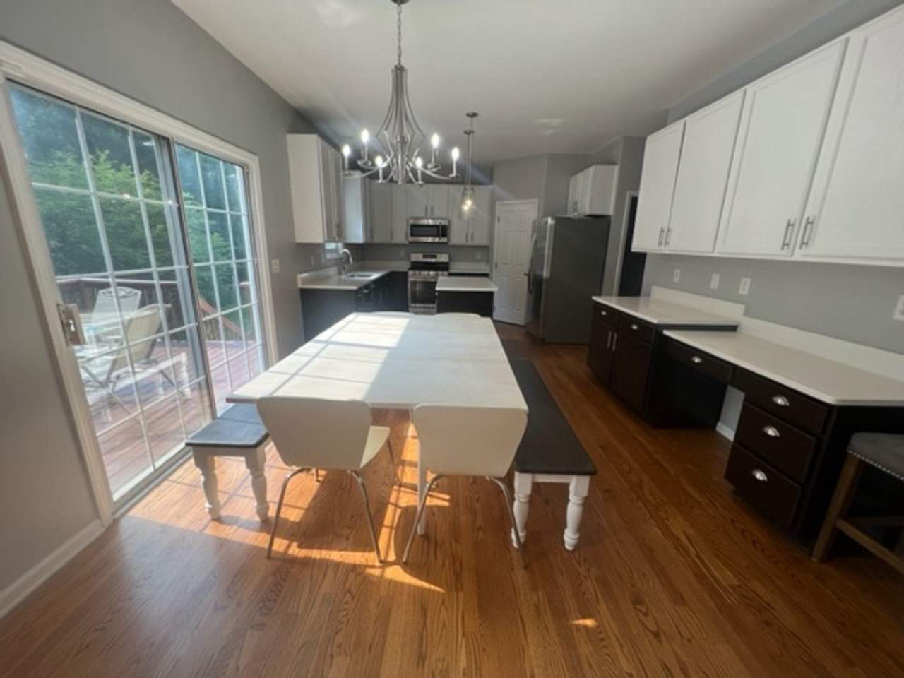 Room for Rent in 6 Bedroom House at 2119 Abby Knoll Dr