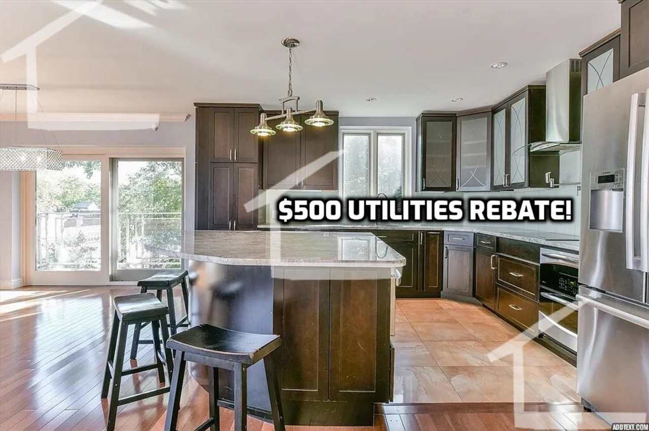 (Promo: $500 Utility Rebate!) STATE OF THE ART Gem in Coolidge Corner! Covered Parking. Ht  HW Inc! Laundry in Unit