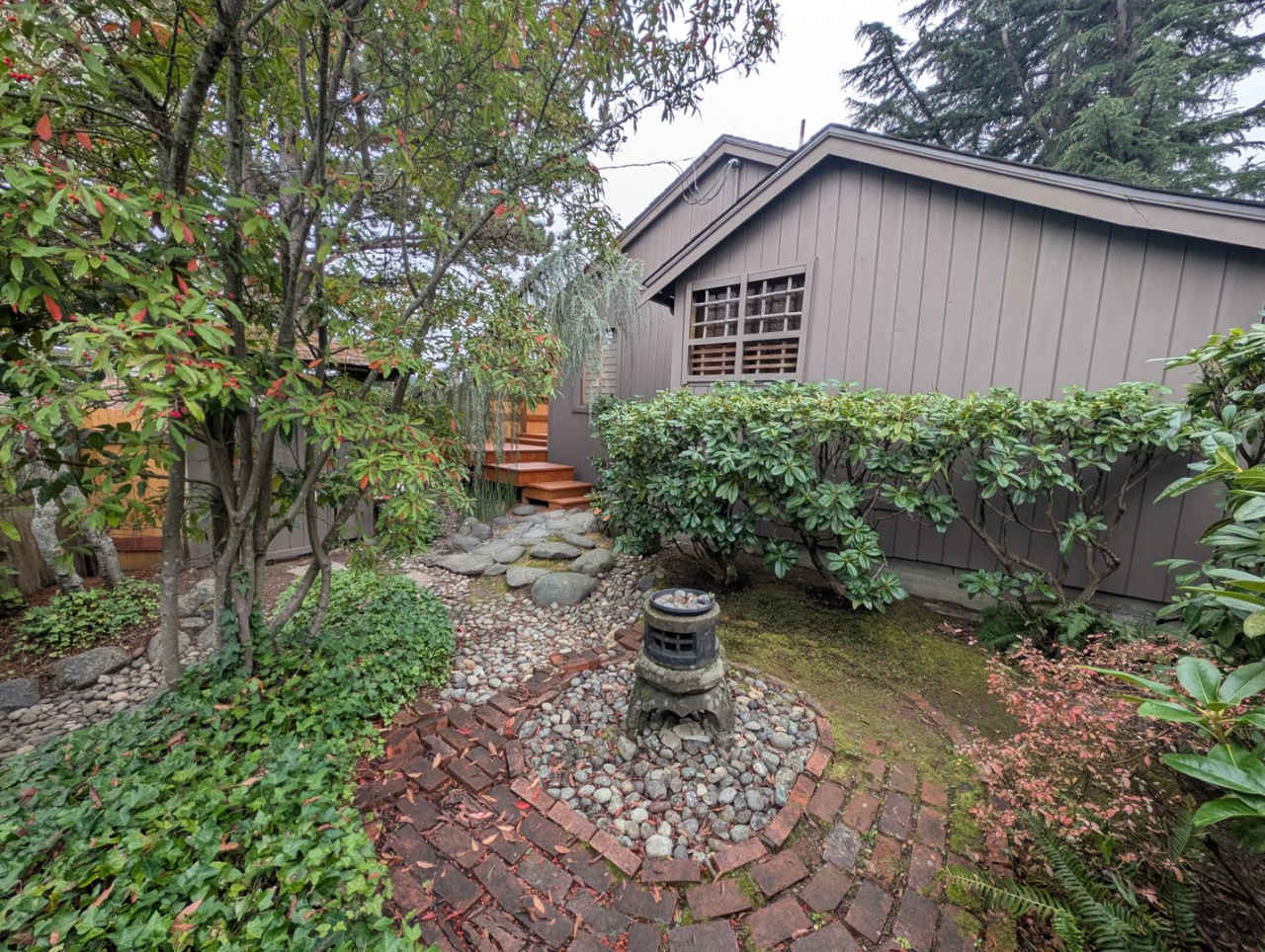 Rent Your Own Oasis! Available Now!