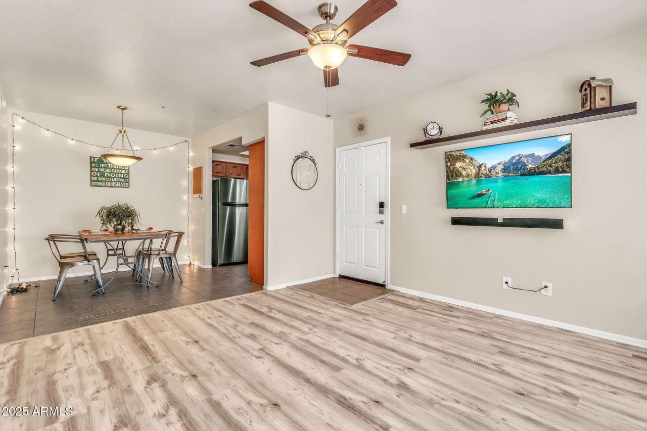 7008 E GOLD DUST Avenue