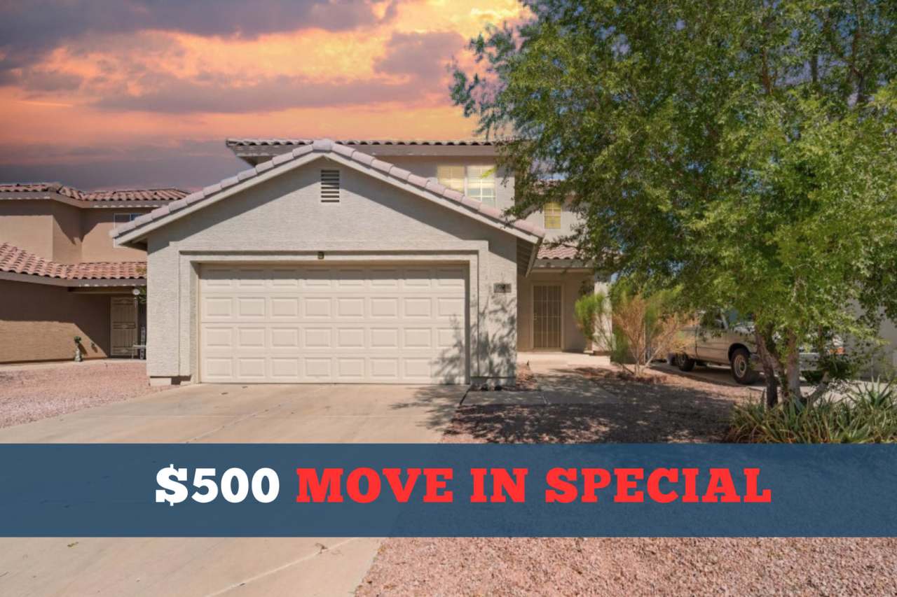 Charming El Mirage Rental – 3 Bedrooms, 2.5 Baths, Prime Location