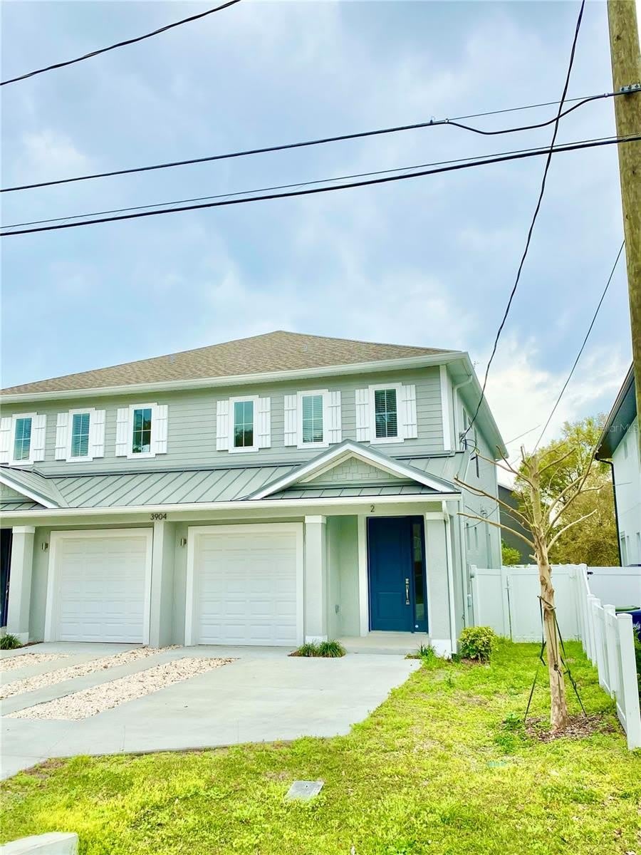 3904 W EVERETT AVENUE