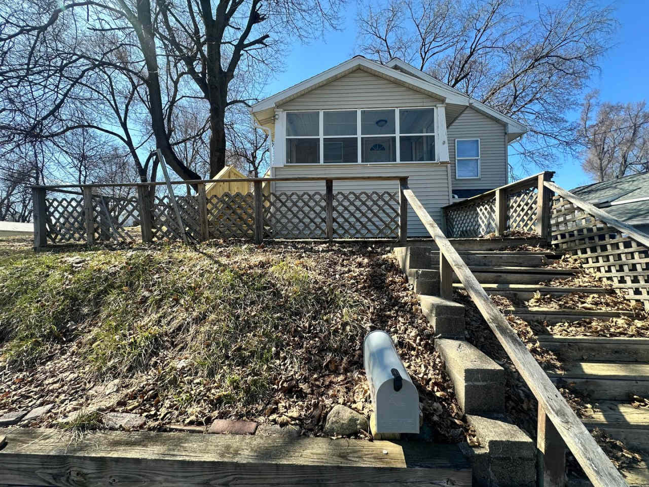 Three Bedroom Home in Battle Creek