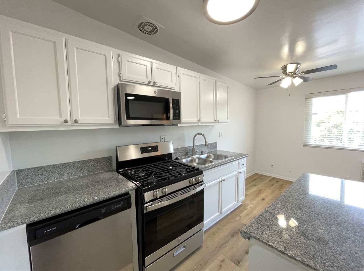 6944-6954 Coldwater Canyon Ave.