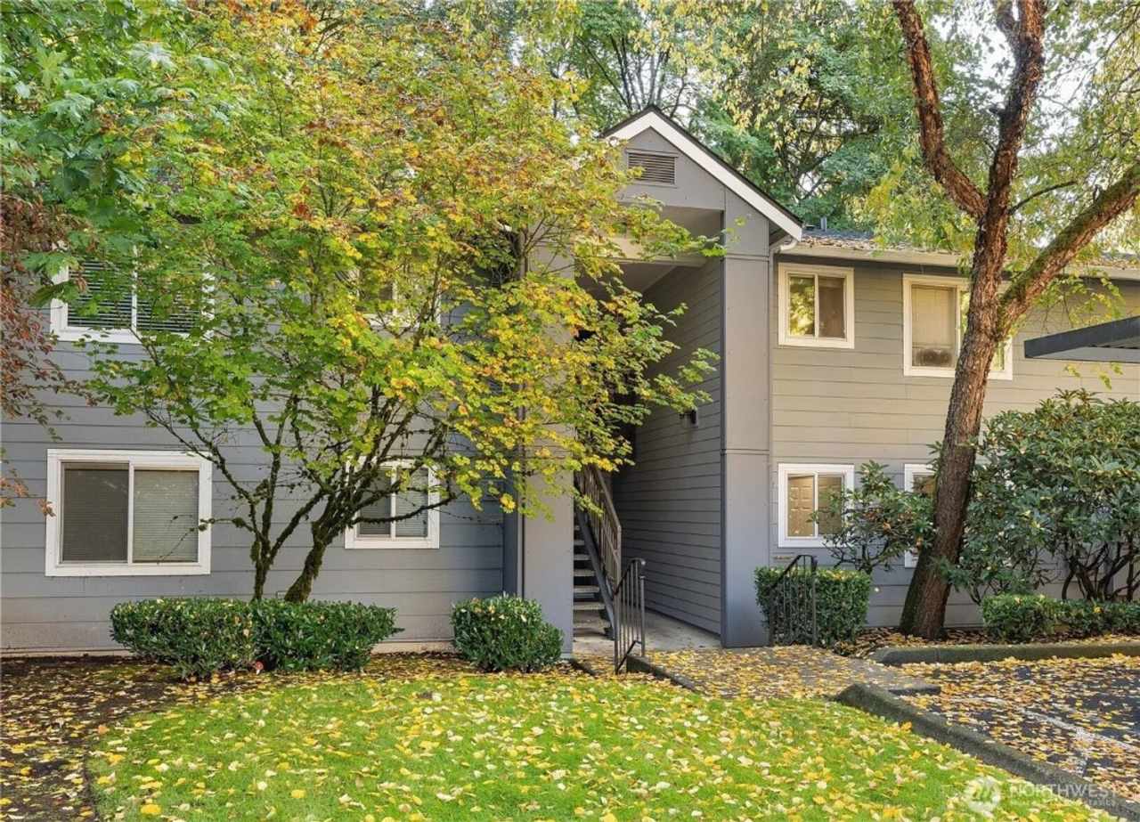 2Bd/1.75Ba Kirkland Condo