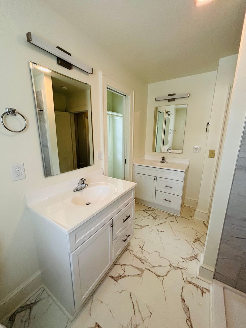 3 bedroom, 1 Bath House