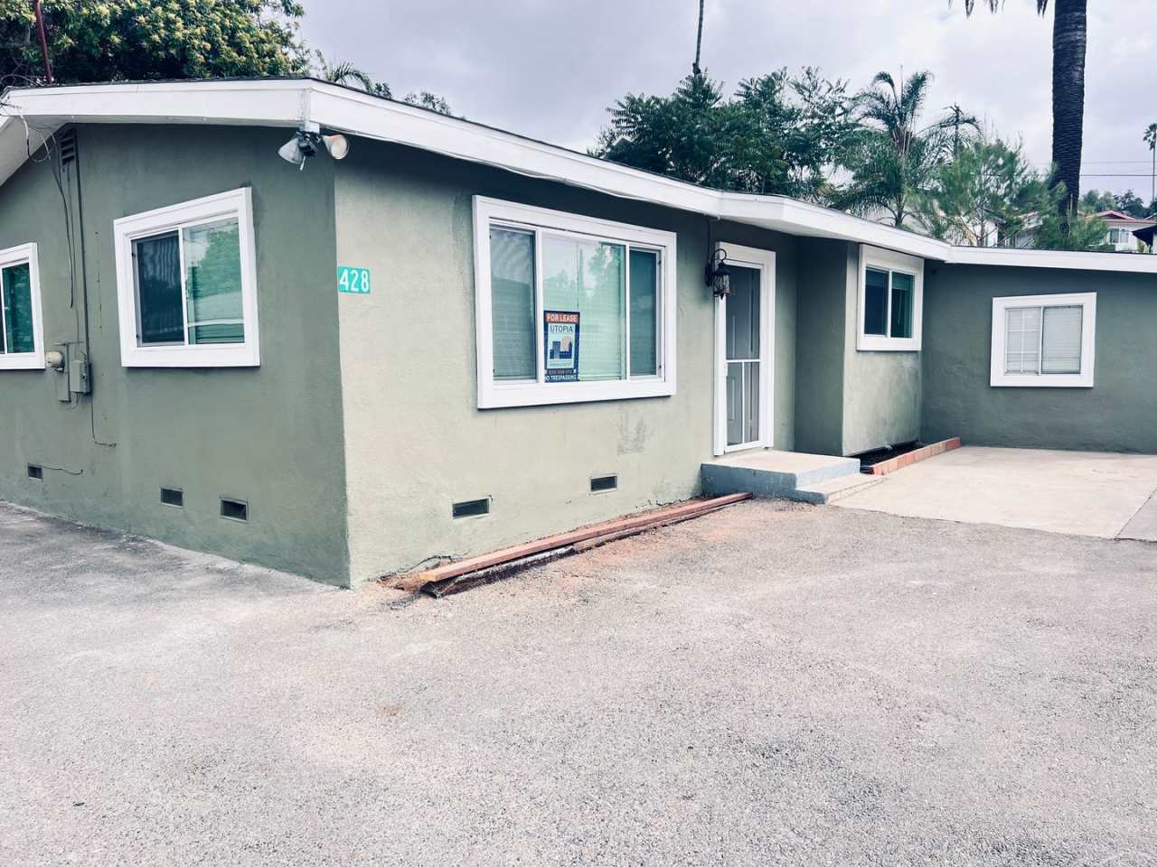 Escondido Historic Neighborhood 2 Bedroom 1 Bath Home