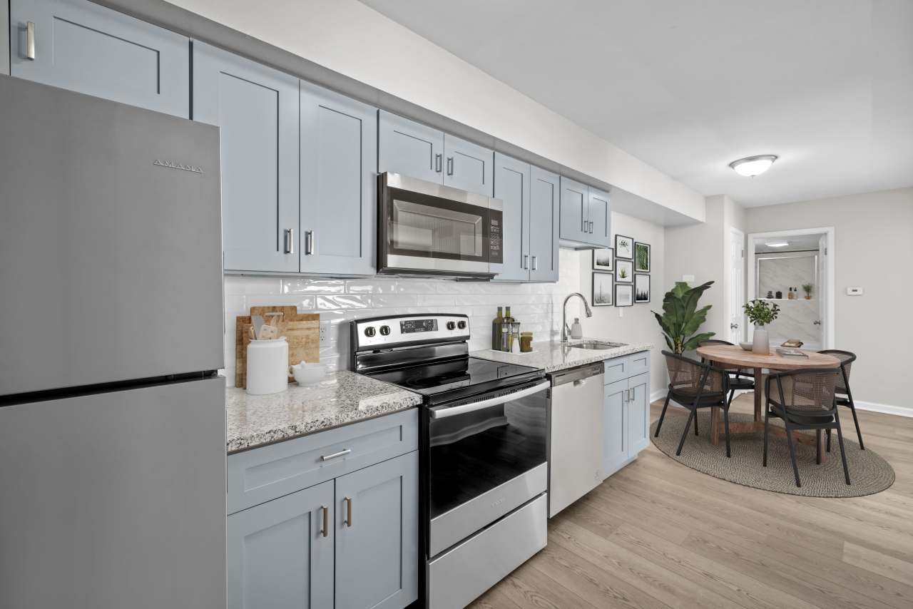 Colonial Meadows Apartments