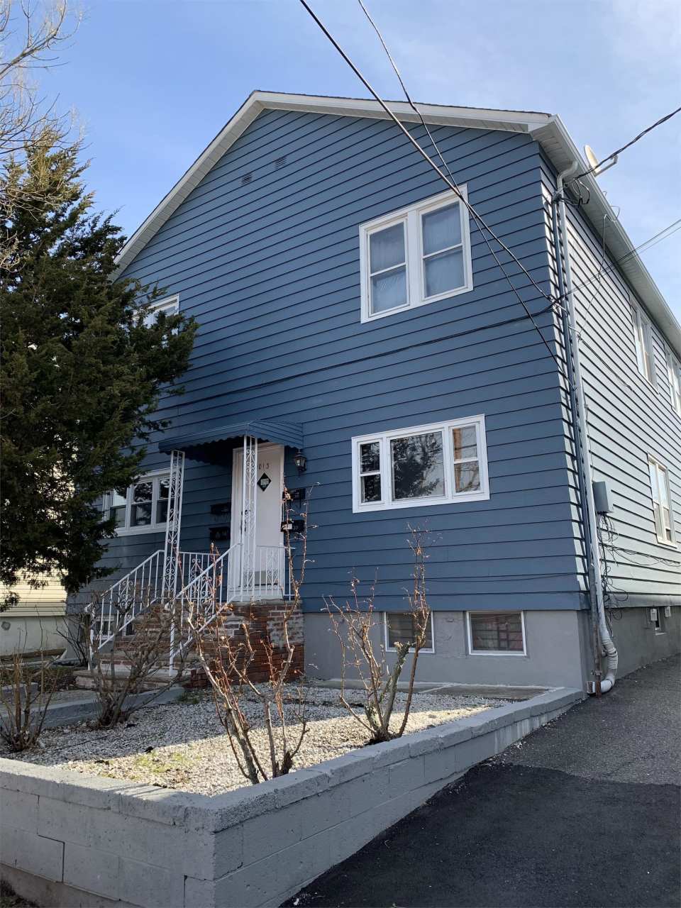 1013 Jefferson Avenue - 2C