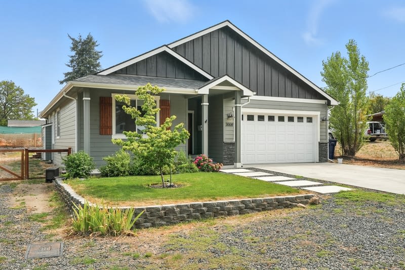 3008 North Marguerite Road