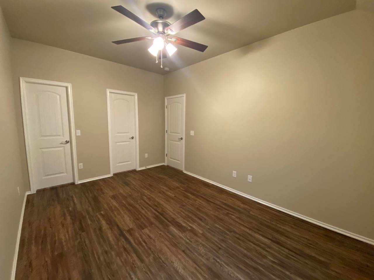 3 Bed 2 Bath 2 Car Garage! This Home Will Not Last