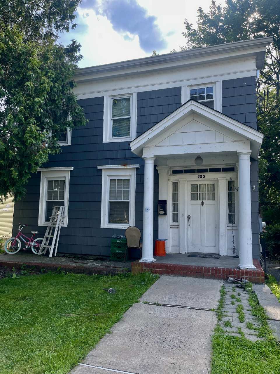 125 N Main St