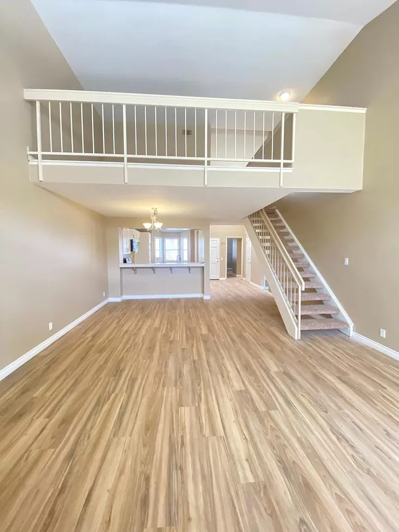 South Coast Springs: Dual Master 2 Bedroom 2 Bath Attached Townhouse With Loft,