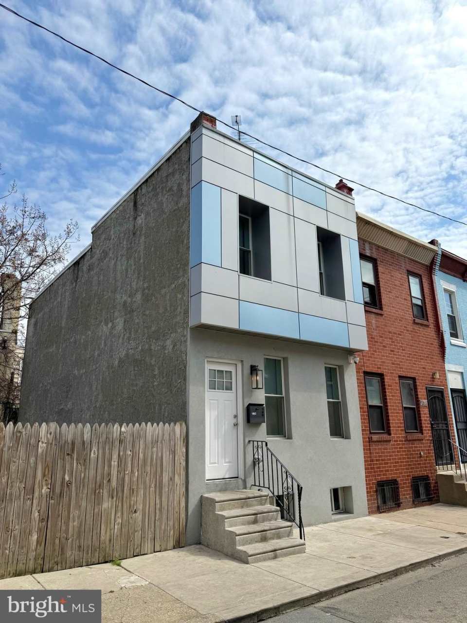 1863 N TAYLOR STREET