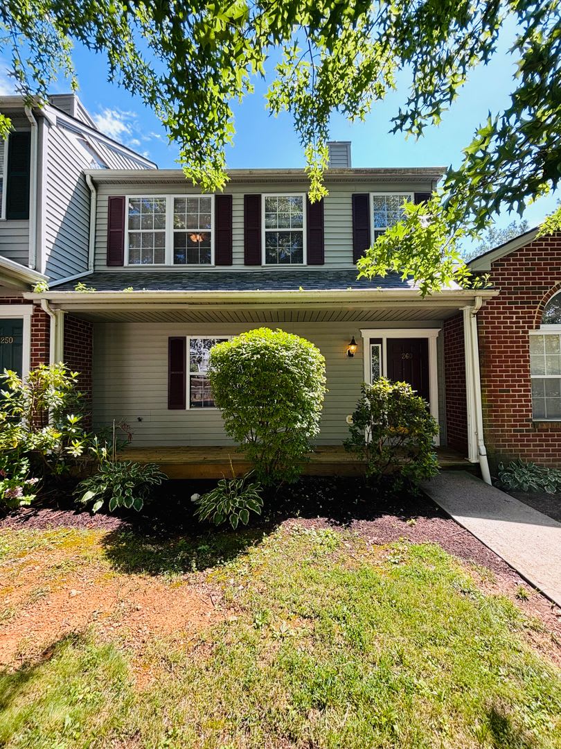 3 Bedroom 3.5 Half Bath Townhouse