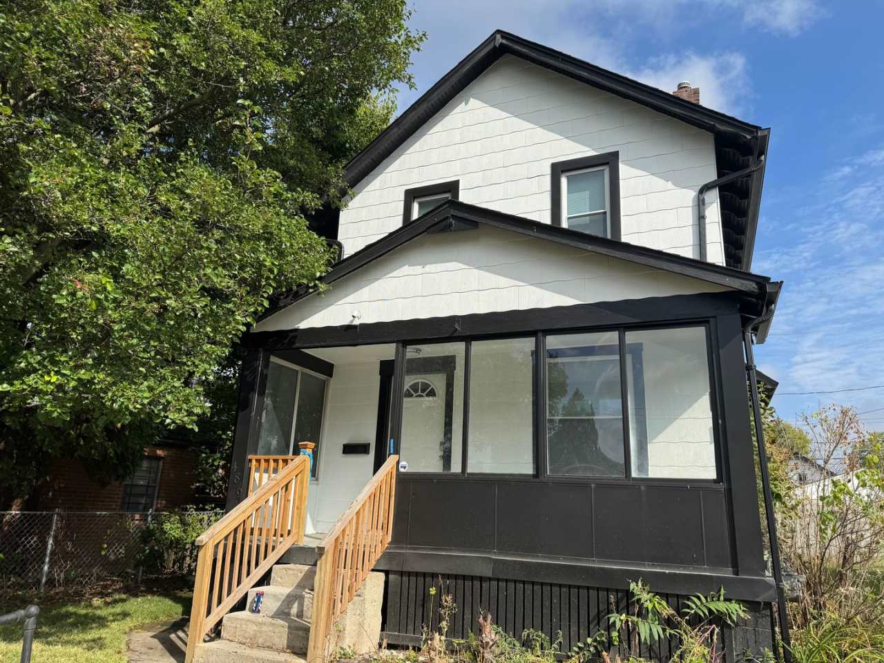 2 Bedroom, 1 Bath Single Family Home - South Side, Columbus