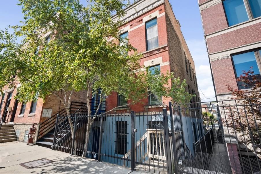 1036 N Orleans Street