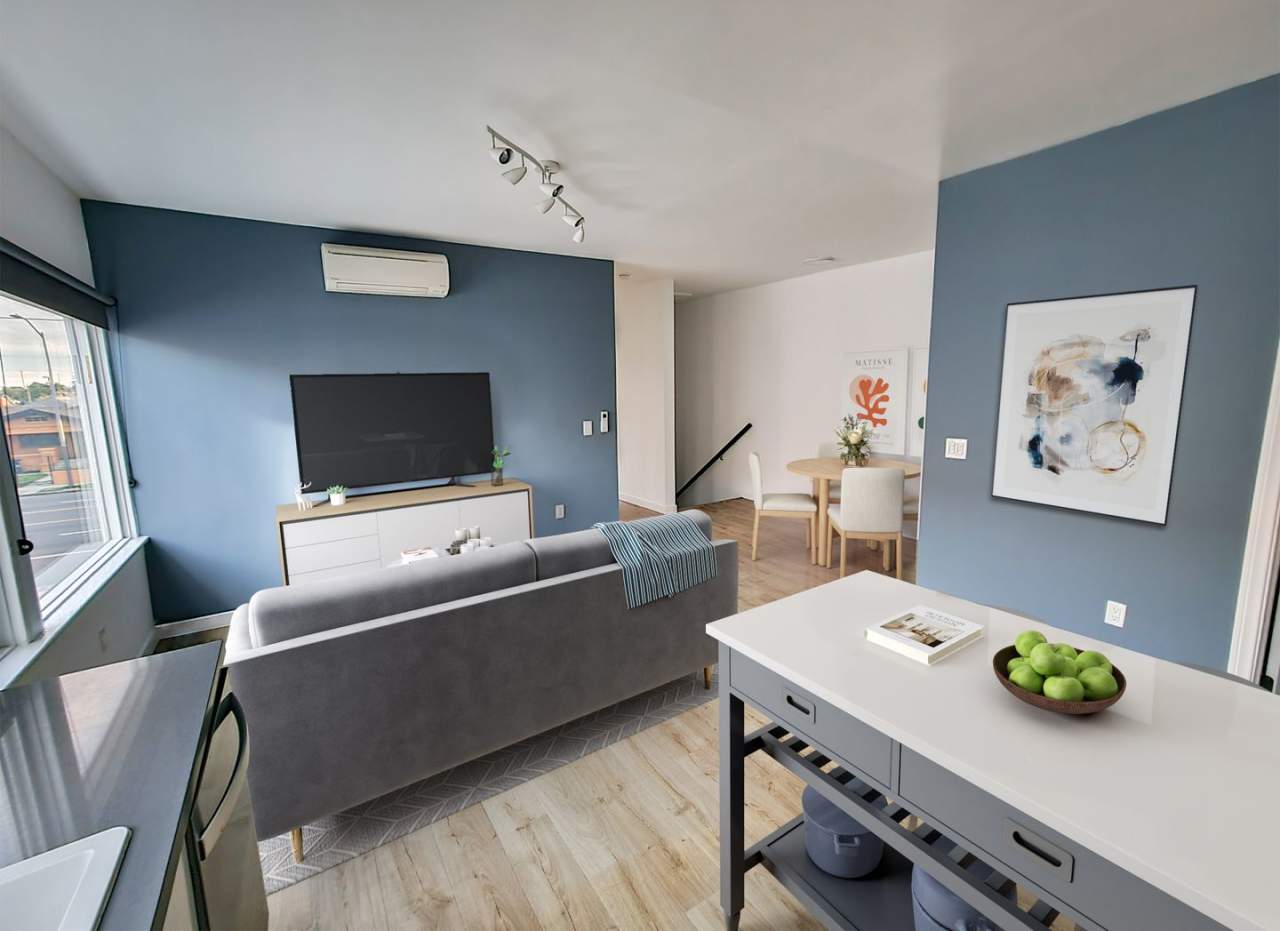 Renovated 2 Bedroom 1 Bathroom In Jefferson Park