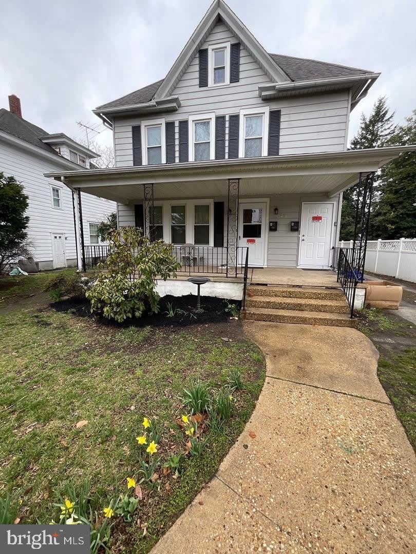 648 BEACON Avenue unit: 2