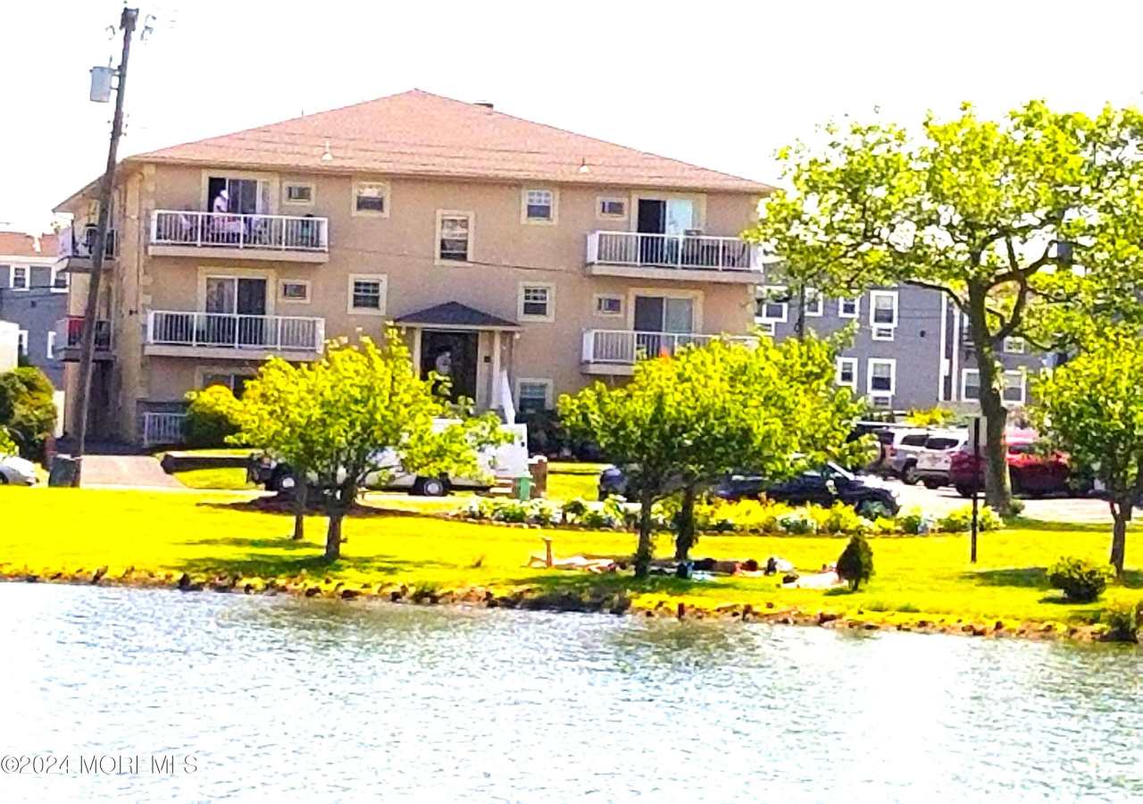 302 Fifth Avenue unit: 2