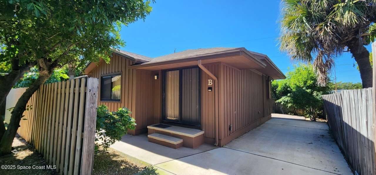 1580 S Atlantic Avenue unit: B