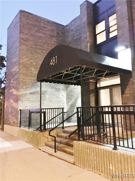 481 Franklin Street unit: 10