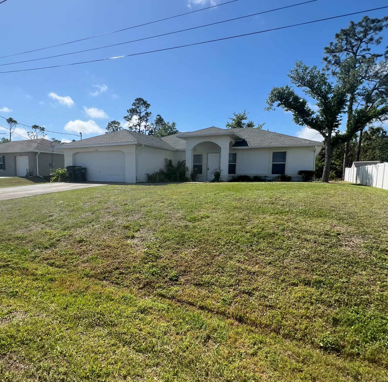 2165 Villa Green Ave