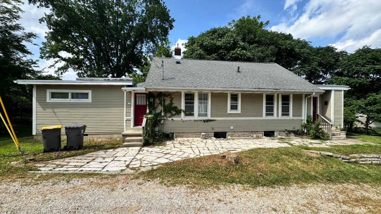 Available Aug 21th , 2026!!