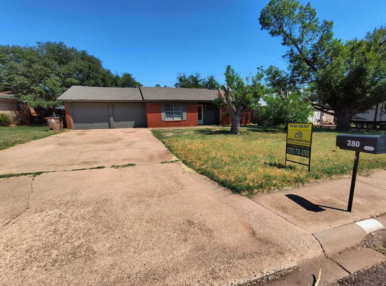 MUST SEE!!!!! Newly rehabbed 3 bedroom 2 bath!