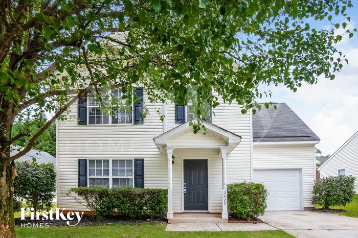 2422 Fairstone Avenue