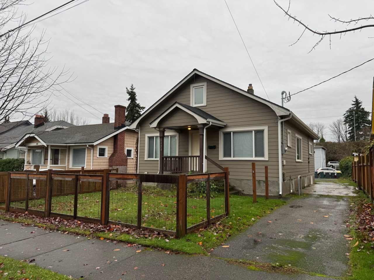 Charming House in Bellingham - 4 Bedroom 1.5 Bathroom