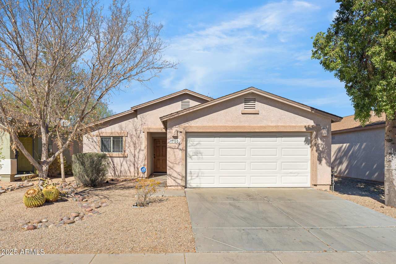 1750 E DESERT ROSE Trail
