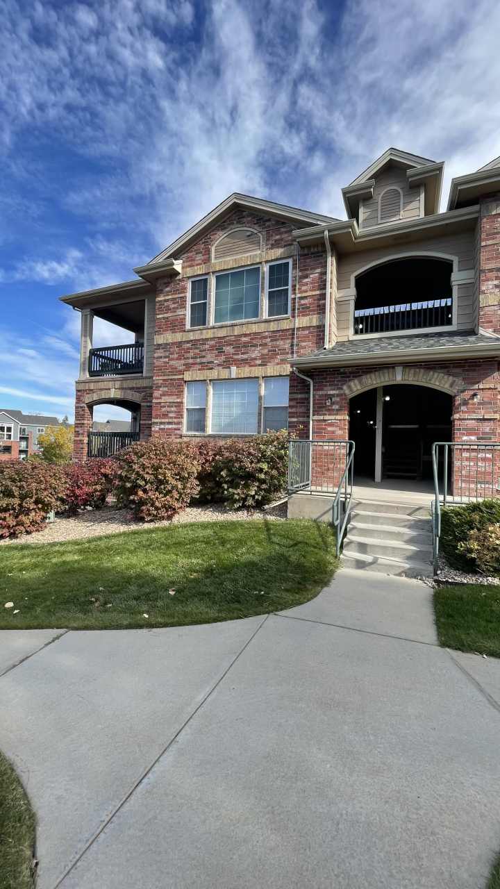 8976 Fox Dr Unit 101