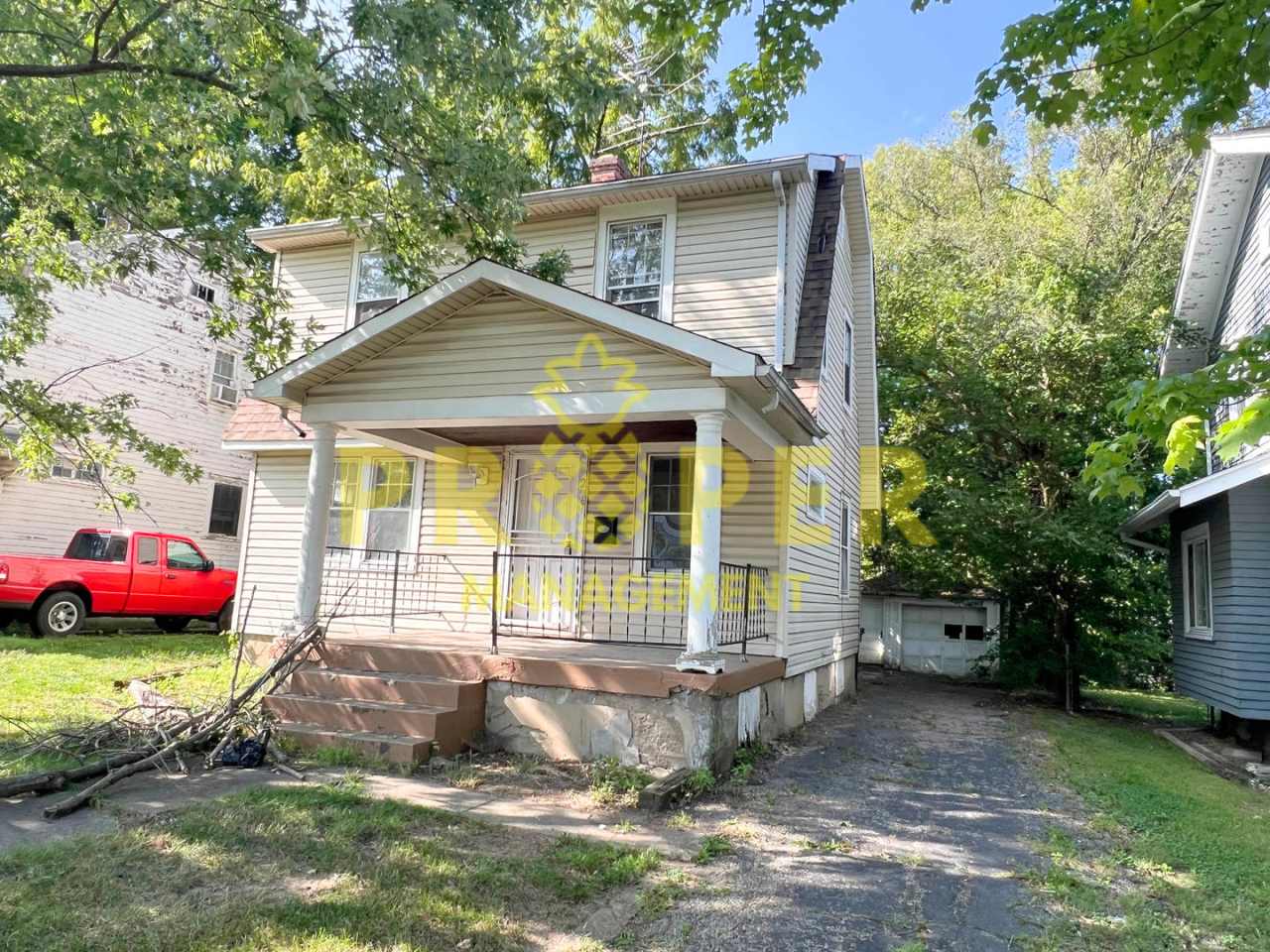 2 bedrooms 1 bathroom