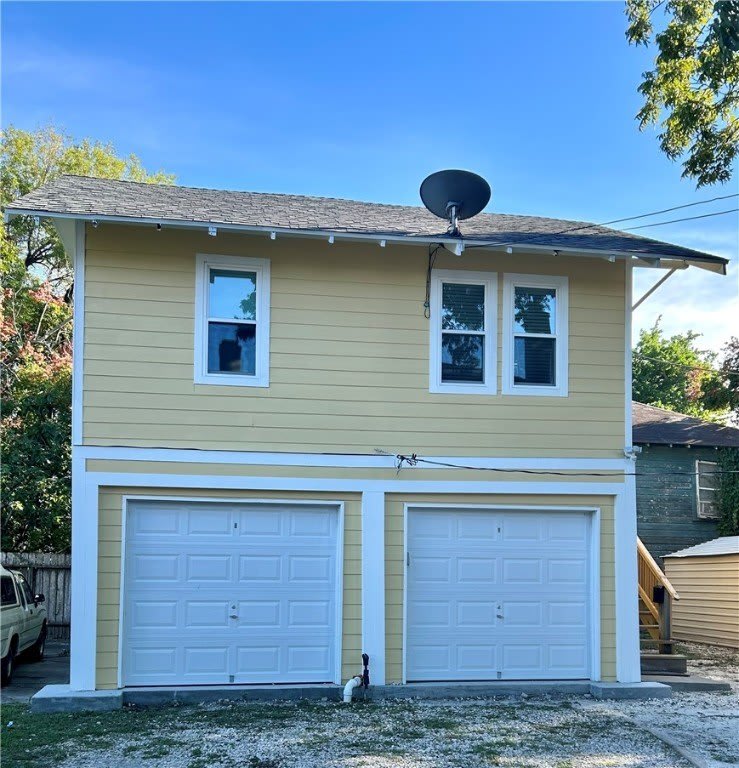 1009 1/2 Furman Avenue