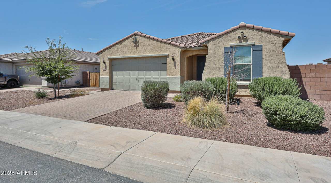 18172 W VISTA NORTE Street