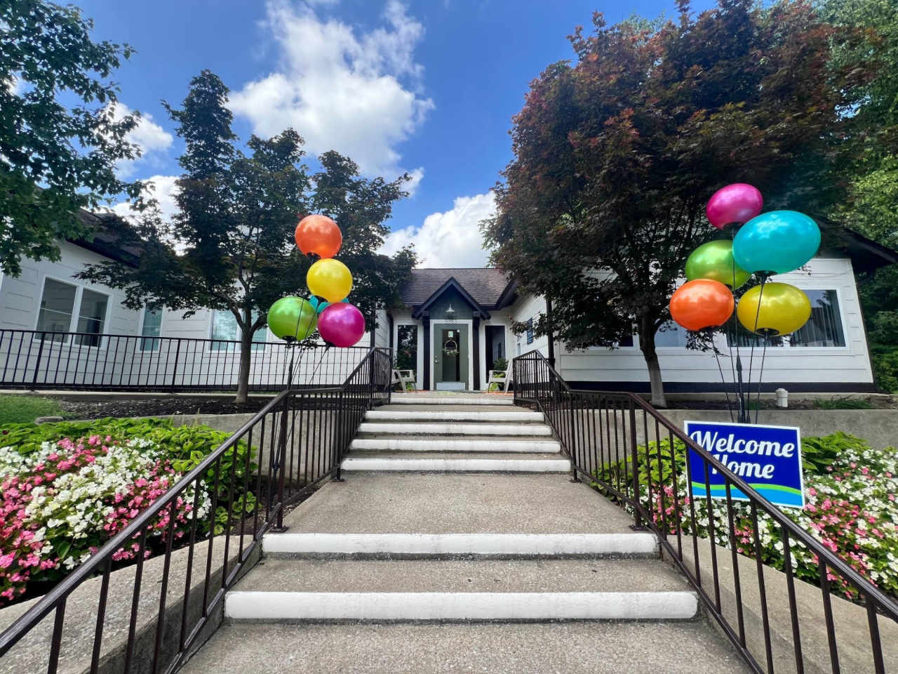 Bell Hollow Apartments