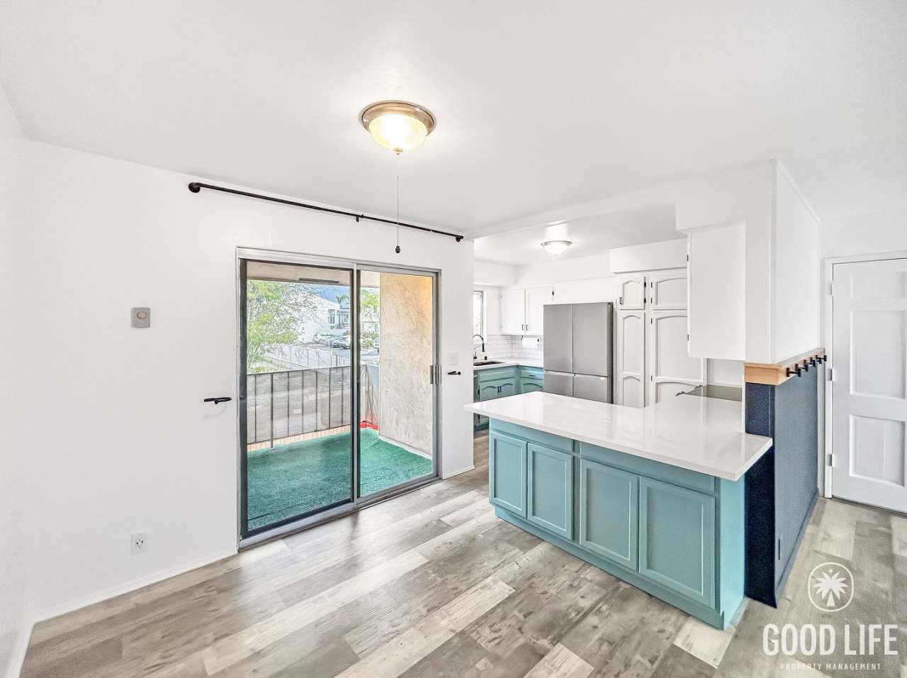 Beautiful 2BD/2BA Condo in La Mesa!